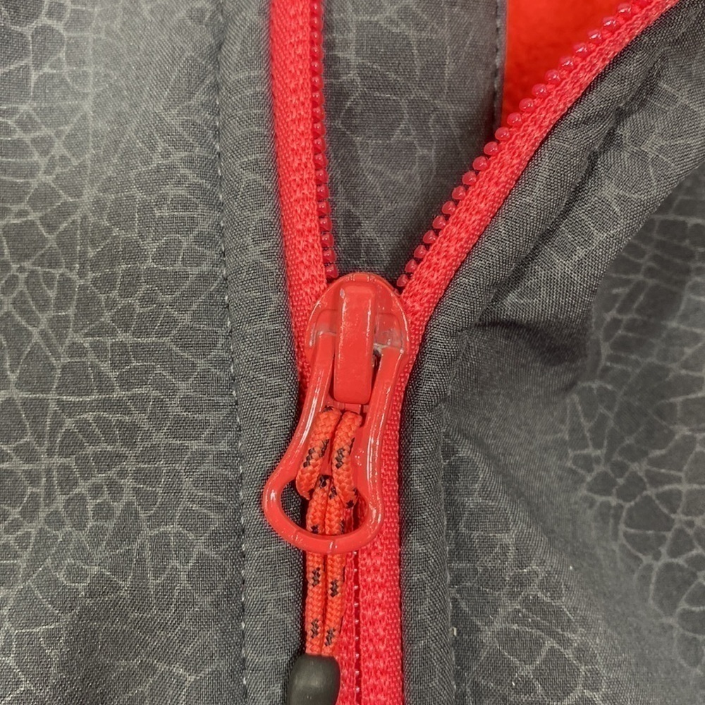Mondetta light sporty jacket with hood 2 tone grey and pink - Picture 10 of 13